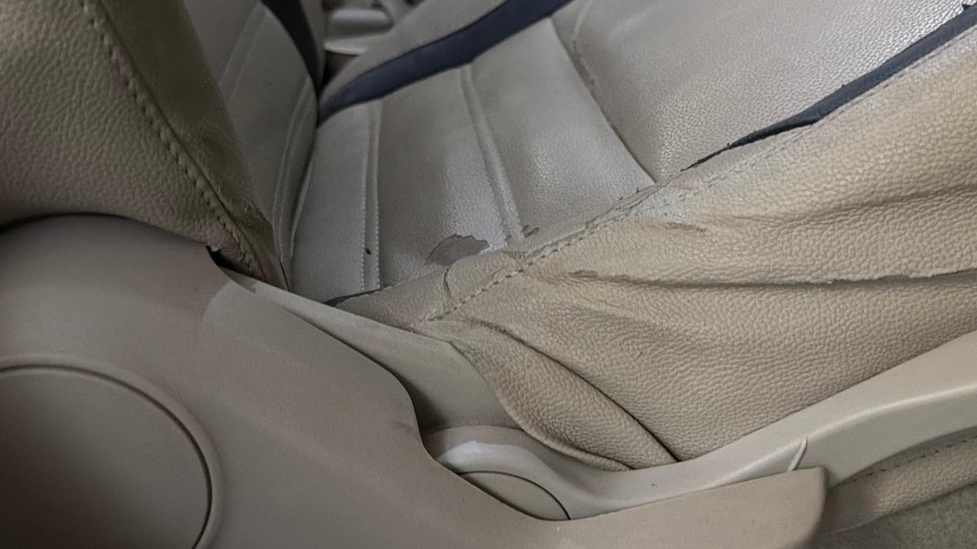 2018 Maruti Dzire VXI, Petrol, Manual, 73,918 km, Driver Side Adjustment Panel