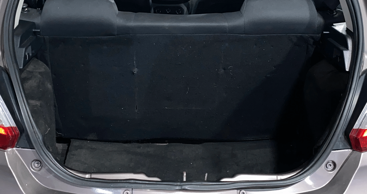 2018 Tata Tiago XT PETROL, Petrol, Manual, 61,983 km, Boot Inside
