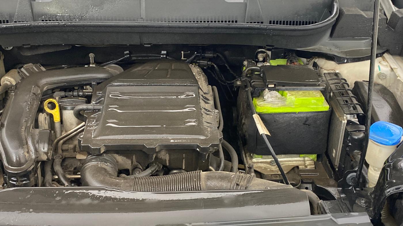 2022 Skoda KUSHAQ AMBITION 1.0L TSI MT, Petrol, Manual, 52,001 km, Engine View - Left