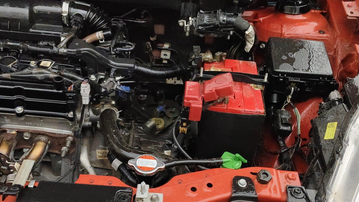 2018 Maruti Swift VXI, Petrol, Manual, 15,857 km, Engine View - Left