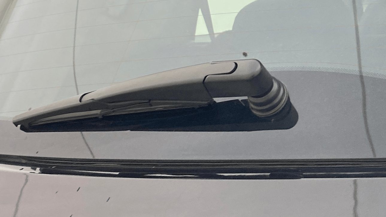 2021 Tata Harrier XZA PLUS 2.0L DARK EDITION, Diesel, Automatic, 94,343 km, Rear Wiper