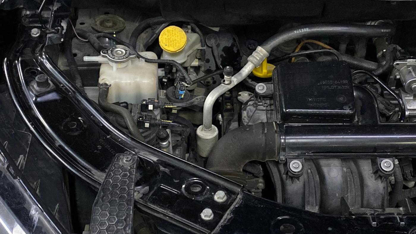 2024 Nissan MAGNITE  XE AMT EZ Shift, Petrol, Automatic, 55,101 km, Engine View - Right