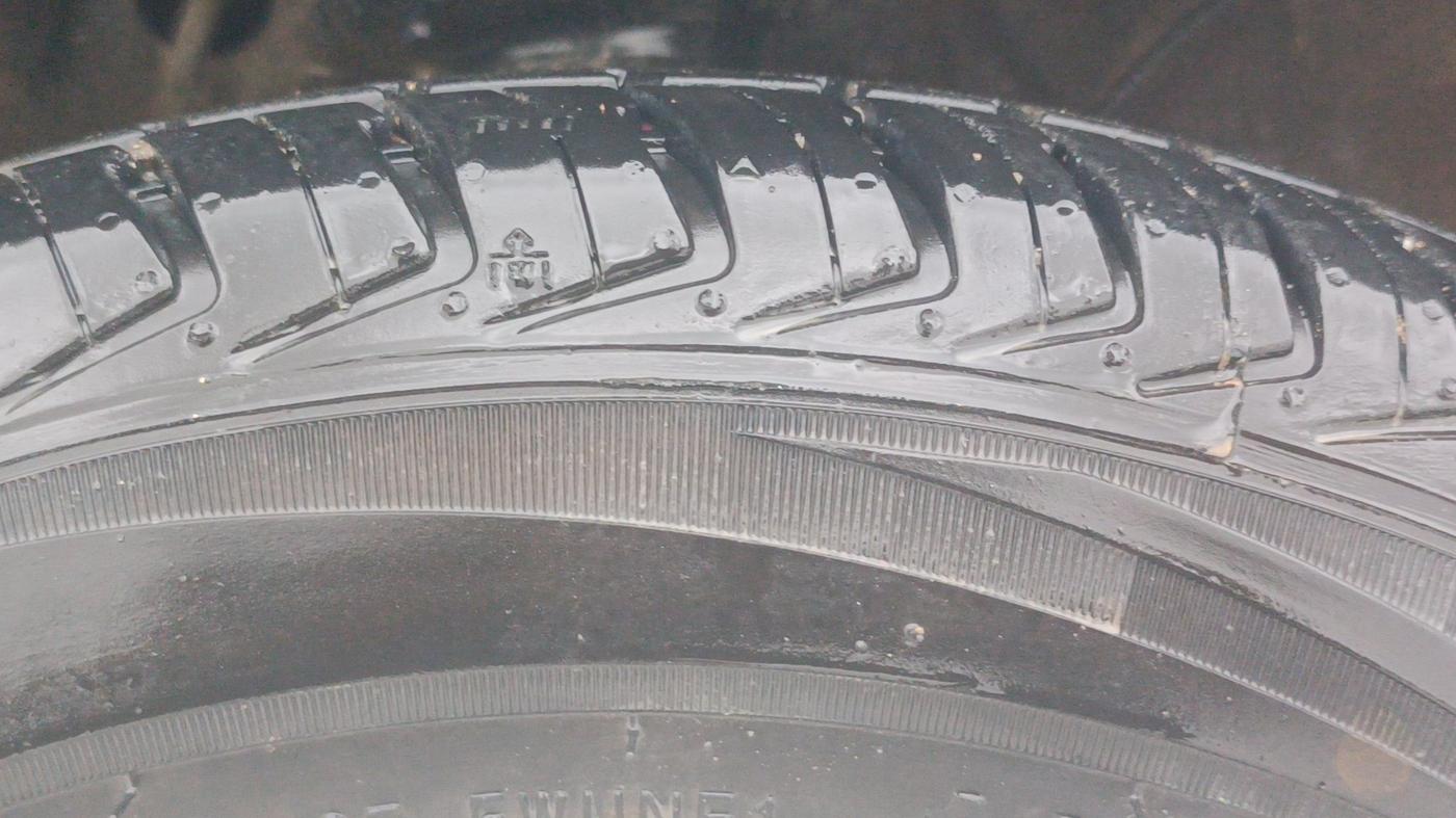 2024 Maruti Alto K10 VXi Plus (O) AGS, Petrol, Automatic, 6,249 km, Right Front Tyre Tread