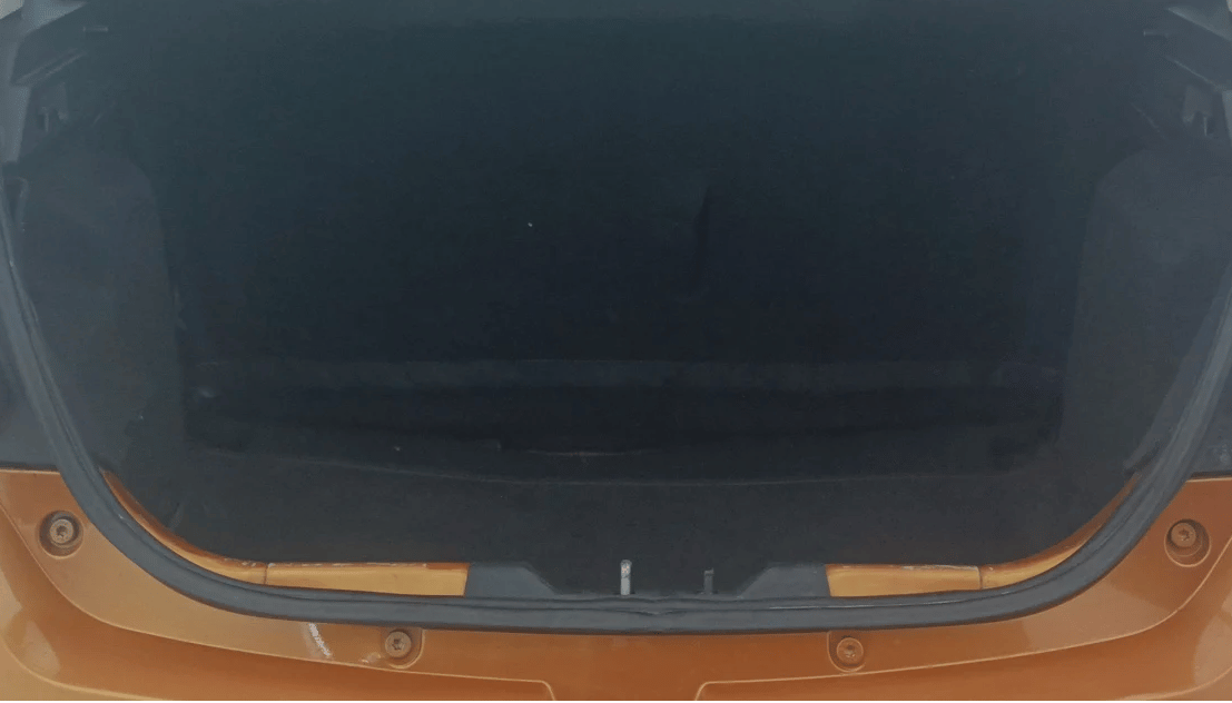 2017 Tata Tiago XM PETROL, Petrol, Manual, 1,07,113 km, Boot Inside