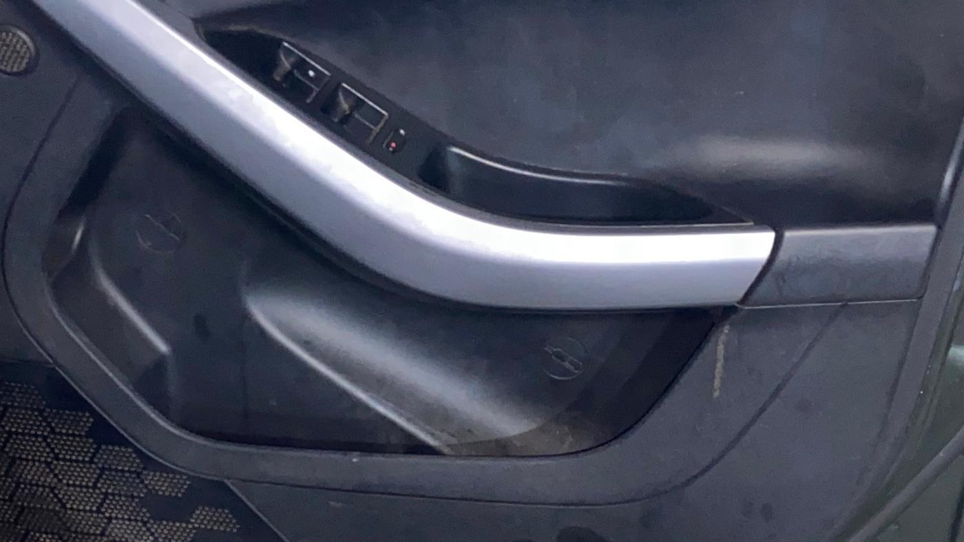 2021 Tata NEXON XM PETROL, Petrol, Manual, 49,695 km, Driver Side Door Panels Control