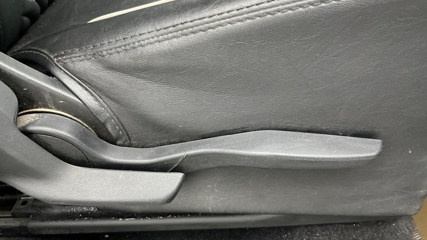 2021 Maruti Baleno ZETA PETROL 1.2, Petrol, Manual, 44,612 km, Driver Side Adjustment Panel