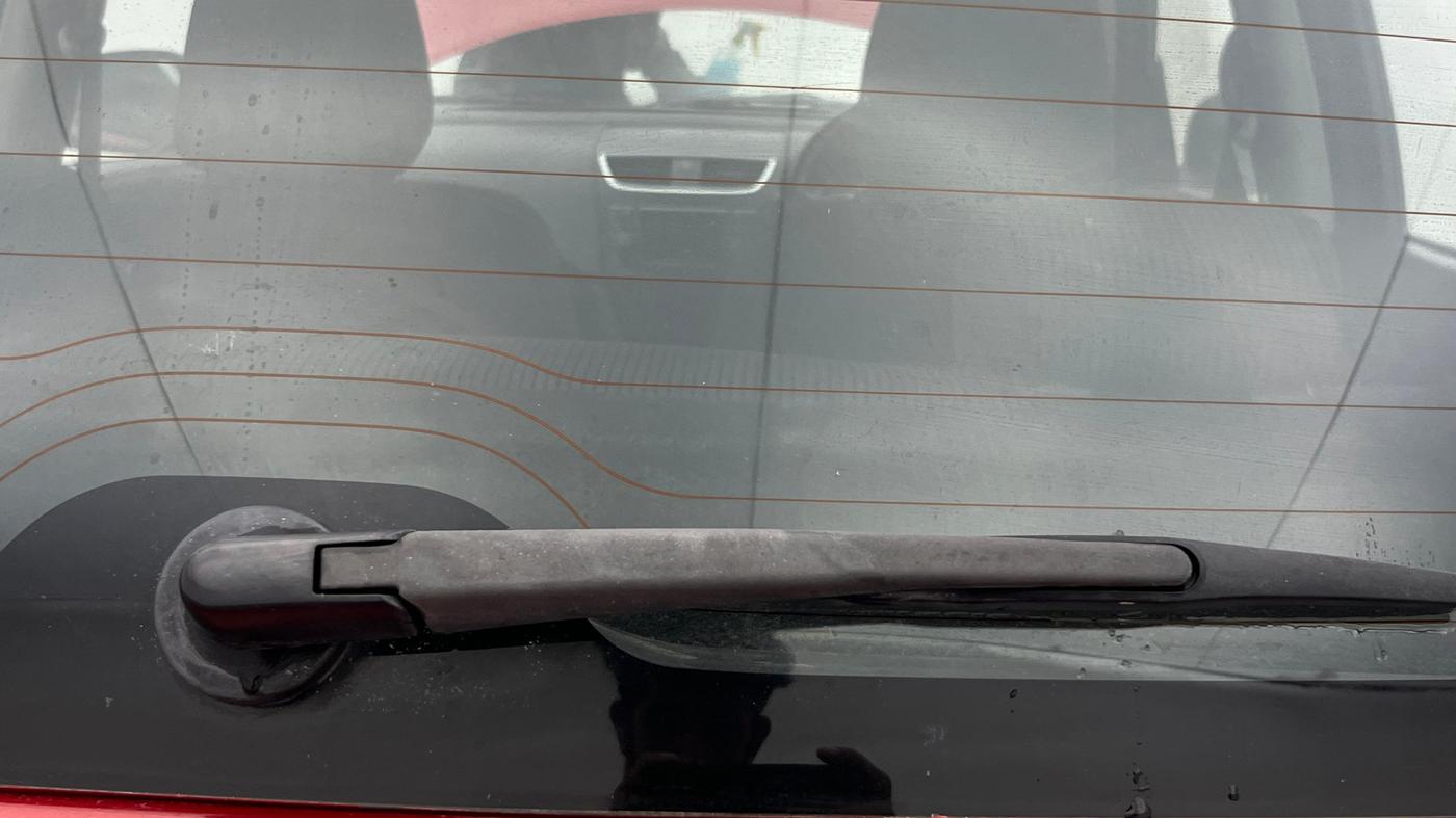 2013 Maruti Swift ZXI, Petrol, Manual, 99,186 km, Rear Wiper