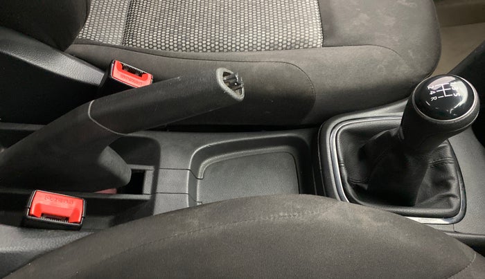 2018 Volkswagen Polo Trendline 1.0 L Petrol, Petrol, Manual, 35,882 km, Gear Lever