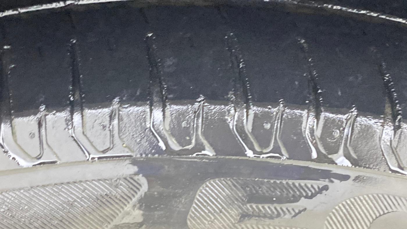 2019 Maruti XL6 ZETA MT, Petrol, Manual, 89,655 km, Left Front Tyre Tread