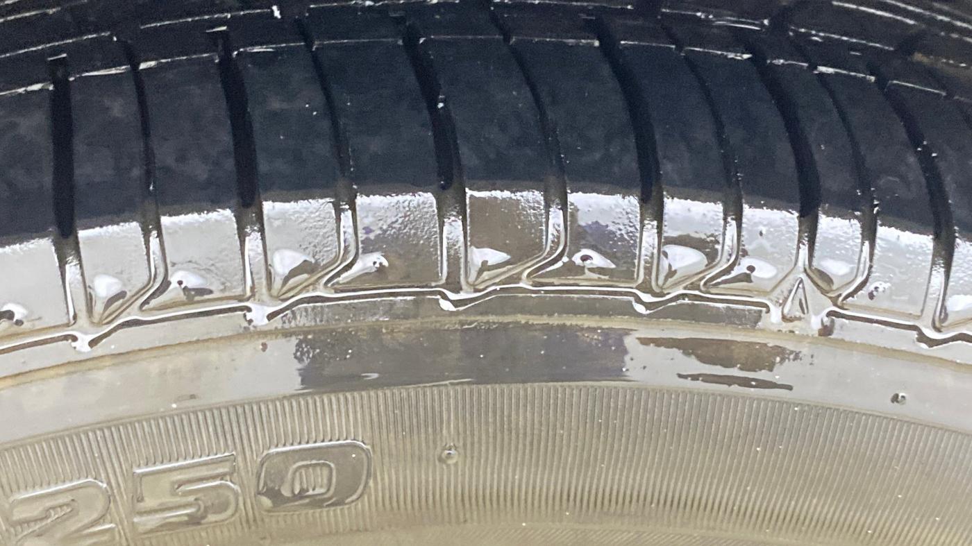 2019 Maruti XL6 ZETA MT, Petrol, Manual, 89,655 km, Right Front Tyre Tread