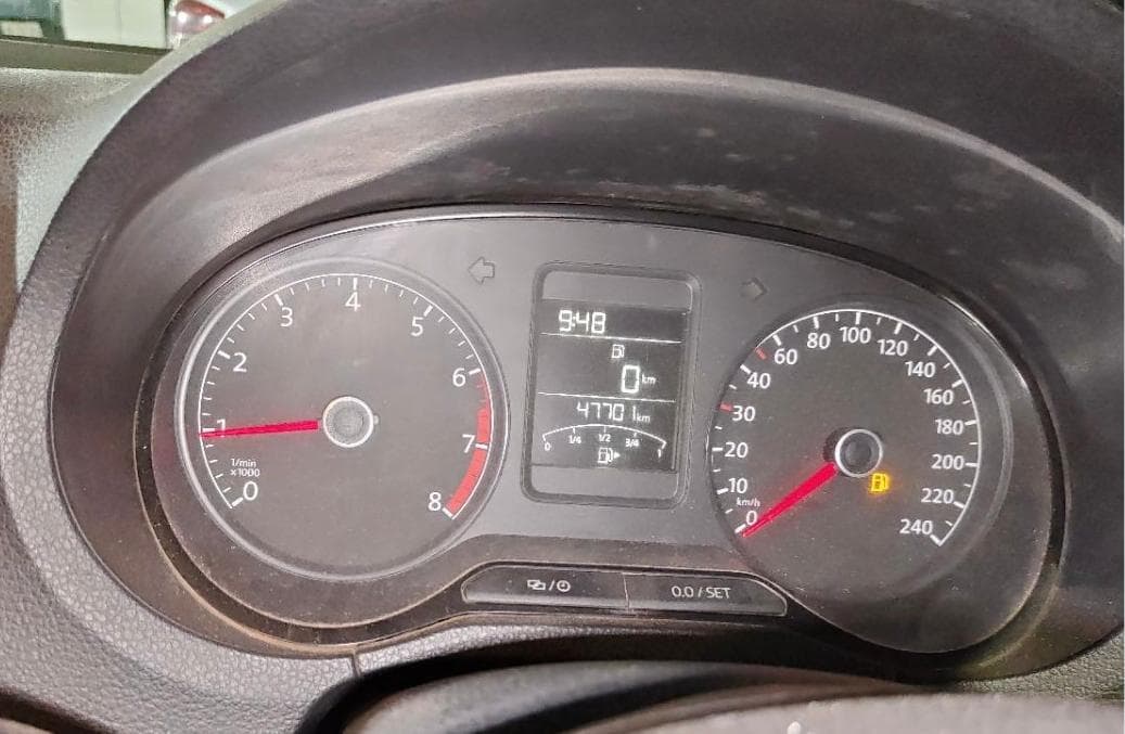2015 Volkswagen Cross Polo HIGHLINE MPI, Petrol, Manual, 47,701 km, Odometer Image