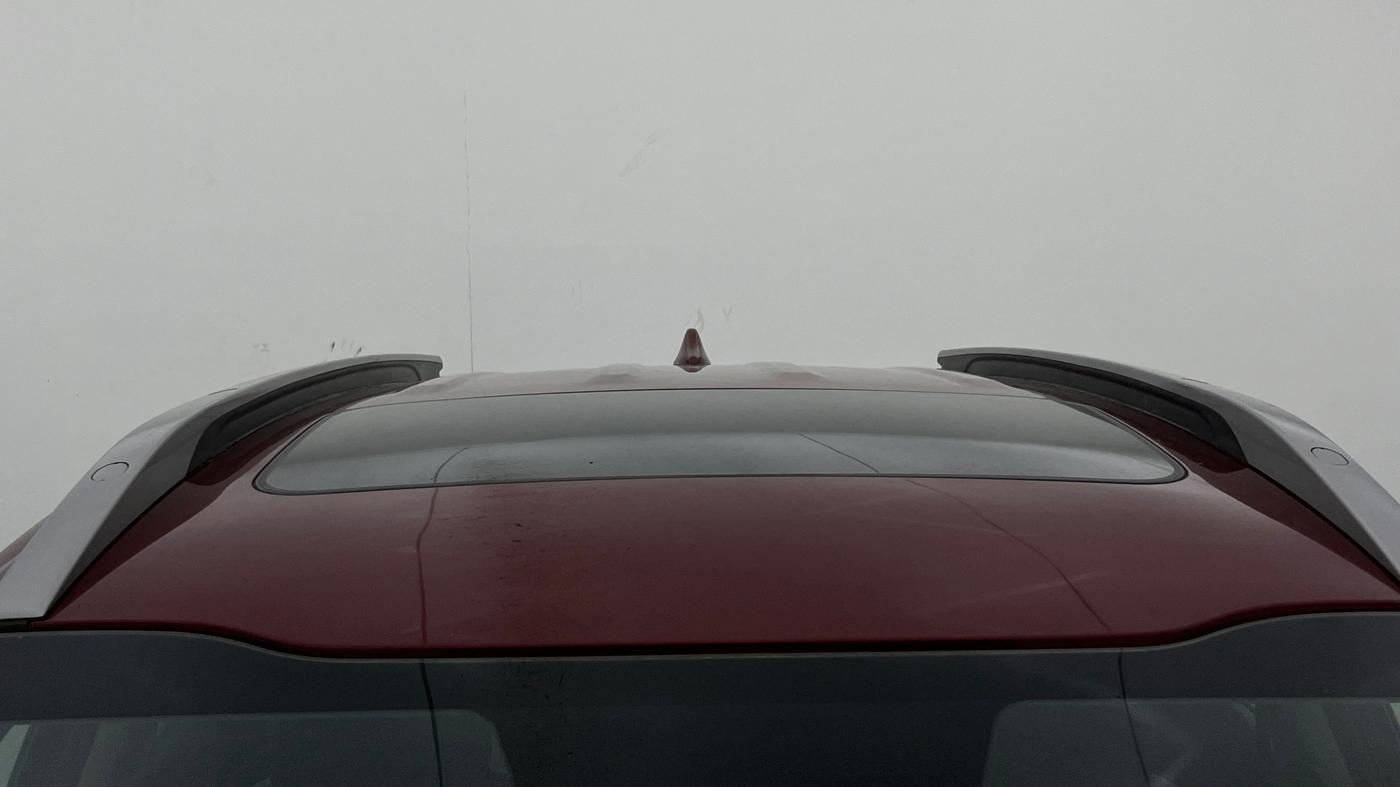2020 KIA SONET HTX 1.0 IMT, Petrol, Manual, 1,17,076 km, Moonroof/ Sunroof