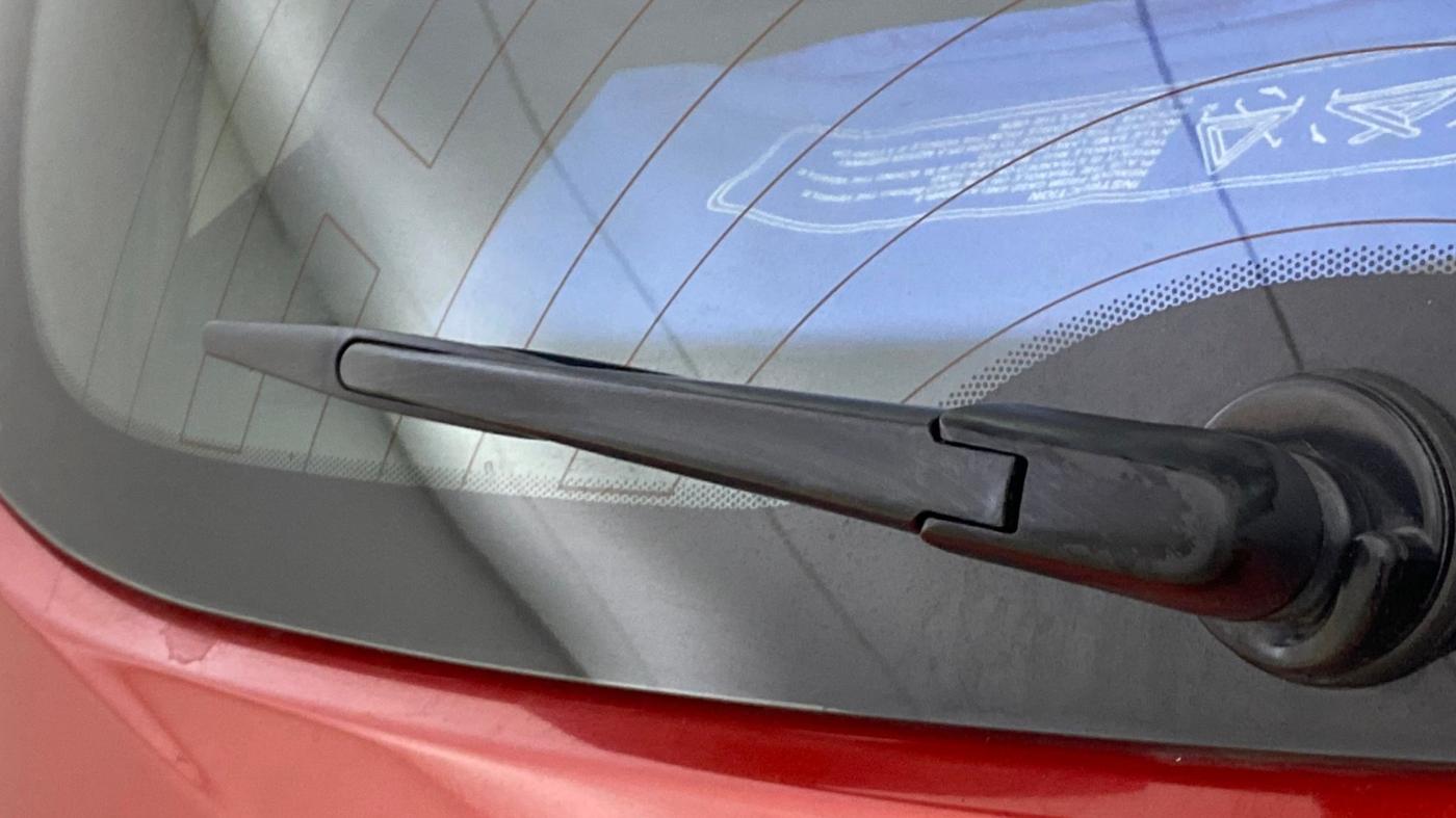2019 Tata Tiago XZ PLUS PETROL, Petrol, Manual, 28,237 km, Rear Wiper