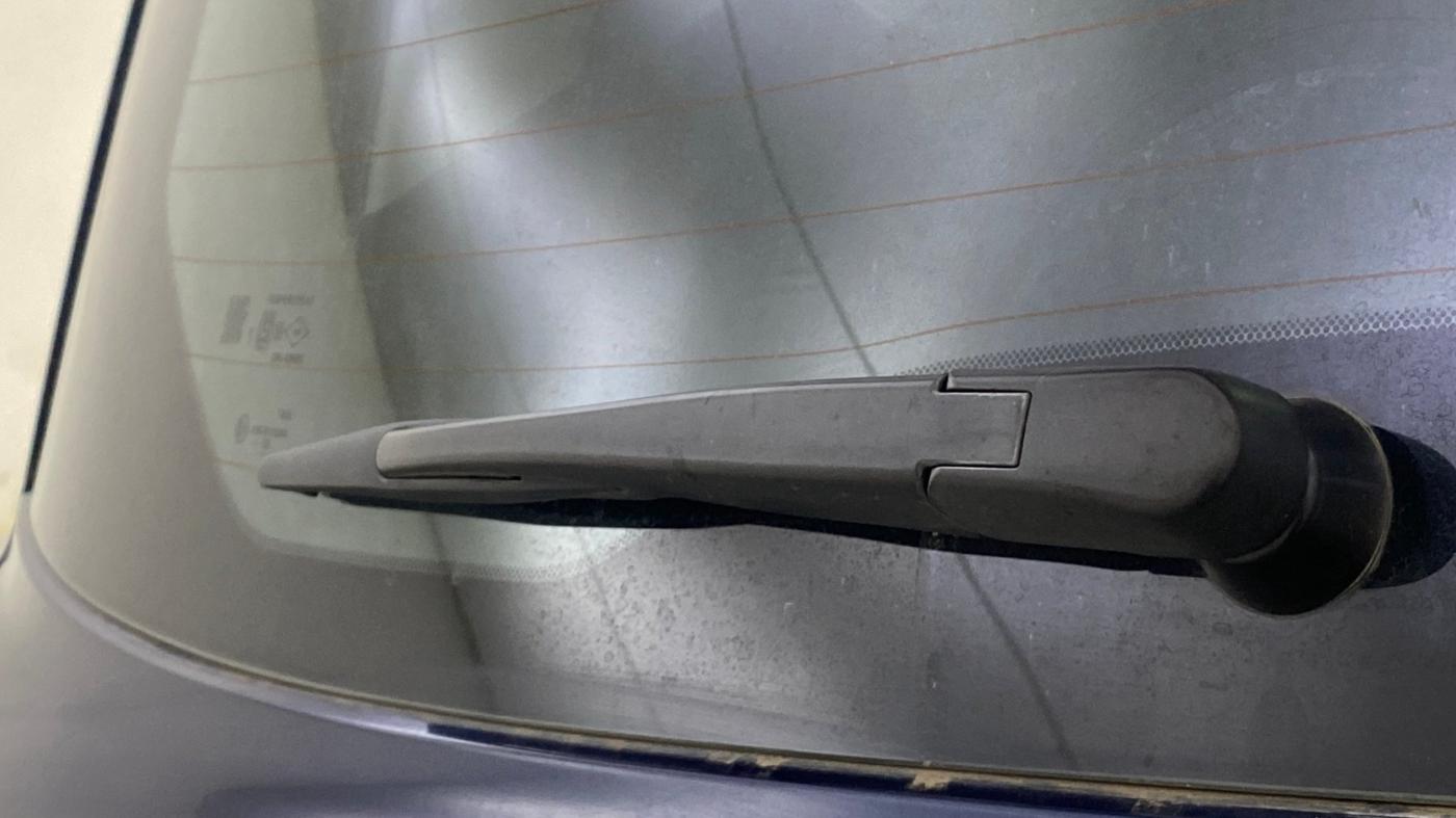 2023 Maruti Grand Vitara ALPHA SMART HYBRID AT, Petrol, Automatic, 35,836 km, Rear Wiper