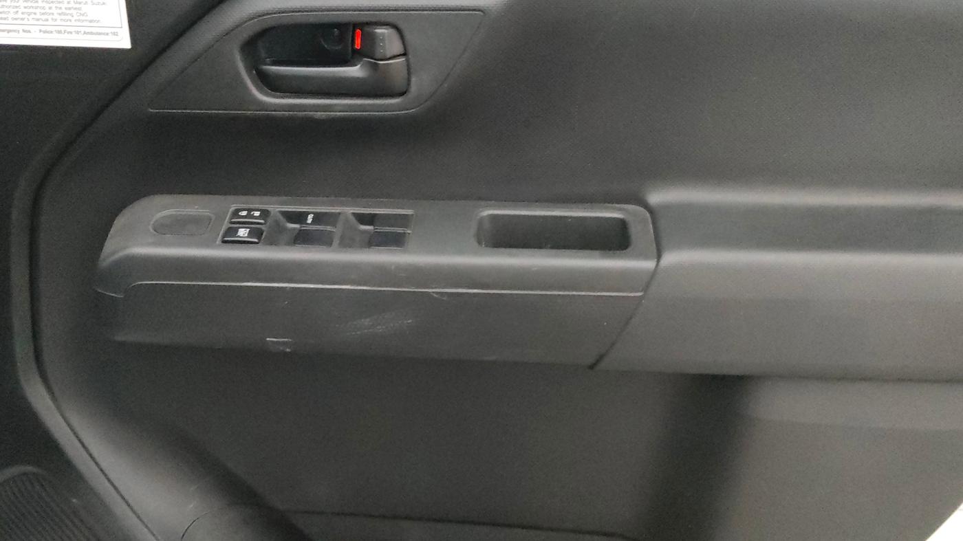 2019 Maruti New Wagon-R LXI CNG 1.0, CNG, Manual, 53,464 km, Driver Side Door Panels Control