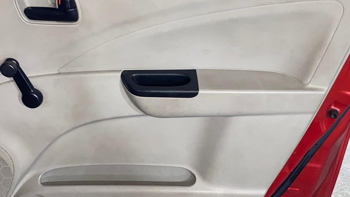2014 Maruti Celerio LXI, Petrol, Manual, 26,646 km, Driver Side Door Panels Control