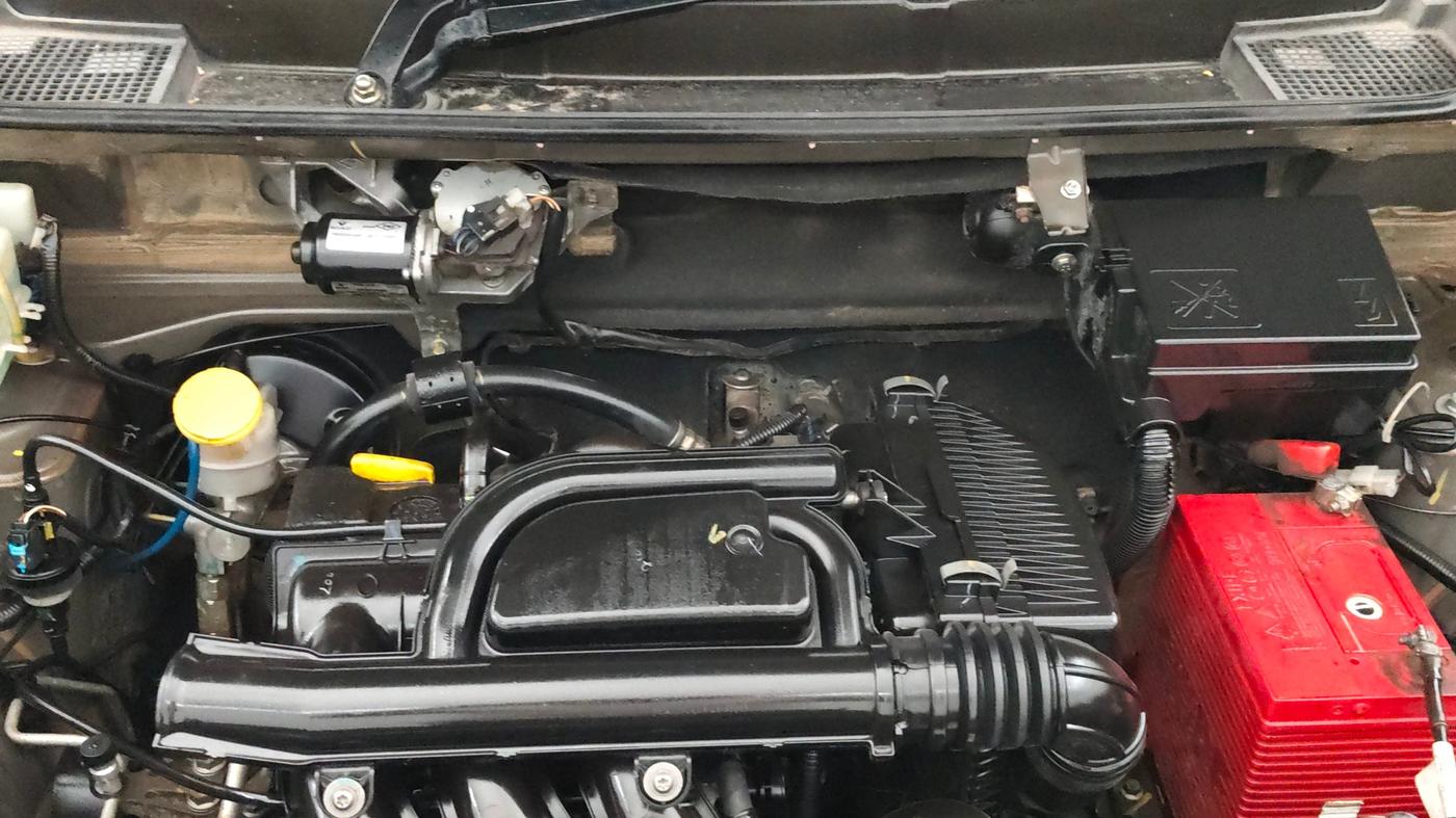 2017 Renault Kwid RXL, Petrol, Manual, 45,185 km, Engine View
