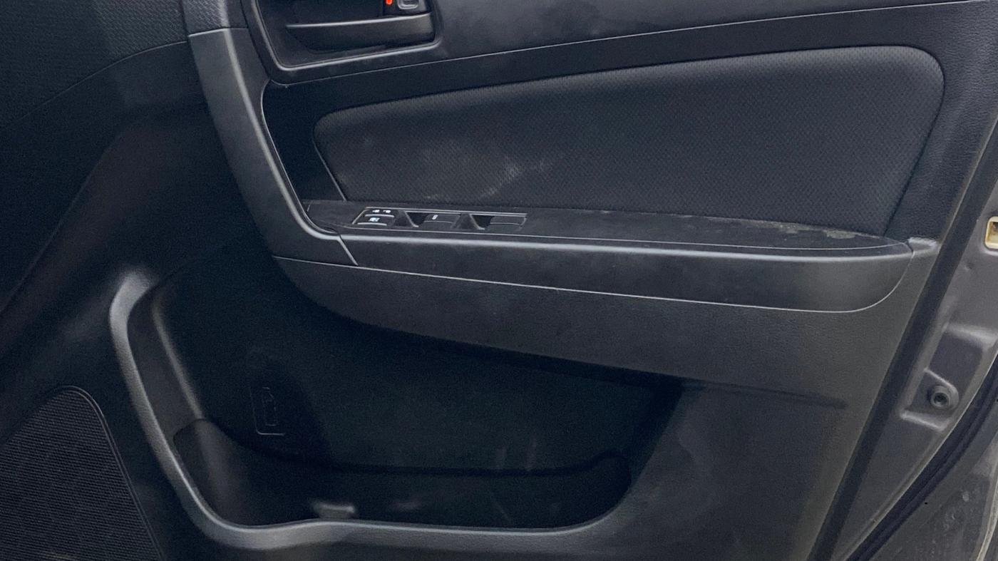 2021 Maruti Vitara Brezza VXI, Petrol, Manual, 75,387 km, Driver Side Door Panels Control