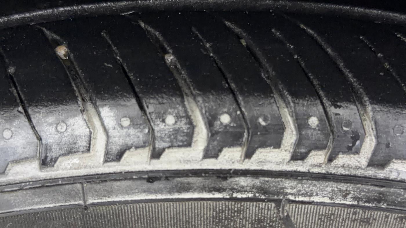 2019 Hyundai Elite i20 ASTA 1.2 (O), Petrol, Manual, 68,566 km, Right Front Tyre Tread