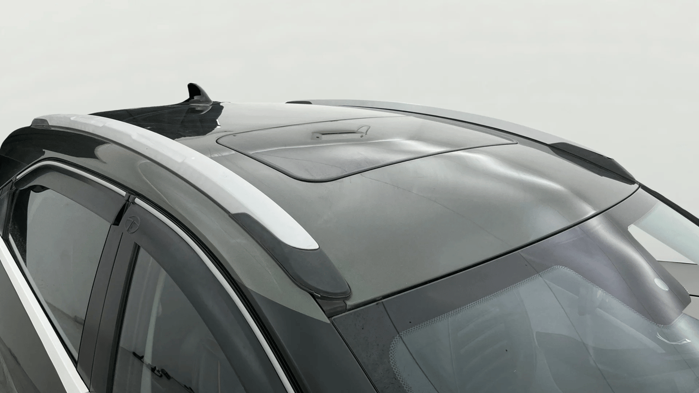 2022 Tata NEXON XZ PLUS DIESEL SUNROOF, Diesel, Manual, 1,13,927 km, Moonroof/ Sunroof