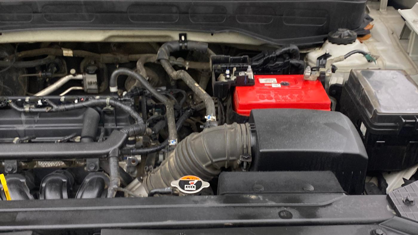 2021 Hyundai VENUE S 1.2, Petrol, Manual, 66,128 km, Engine View - Left