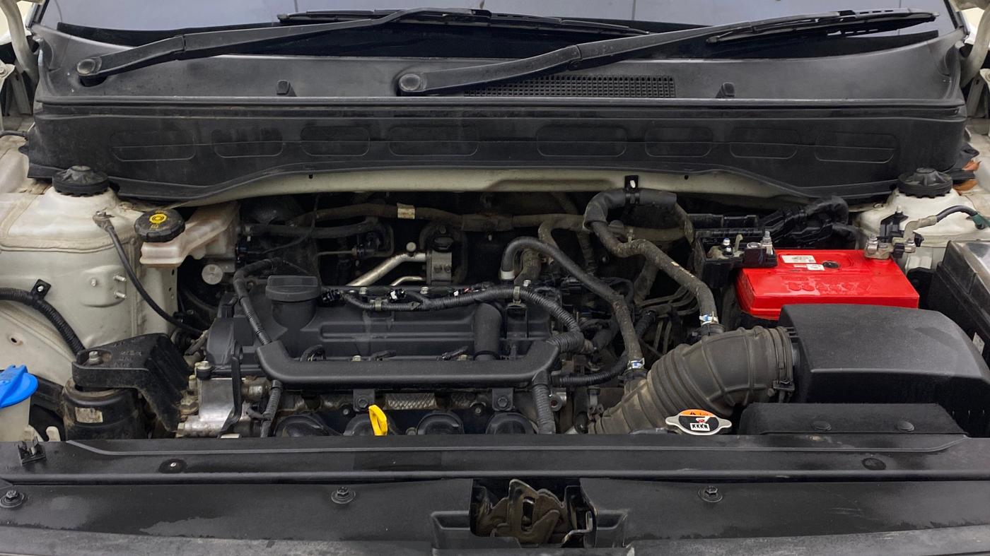 2021 Hyundai VENUE S 1.2, Petrol, Manual, 66,128 km, Engine View