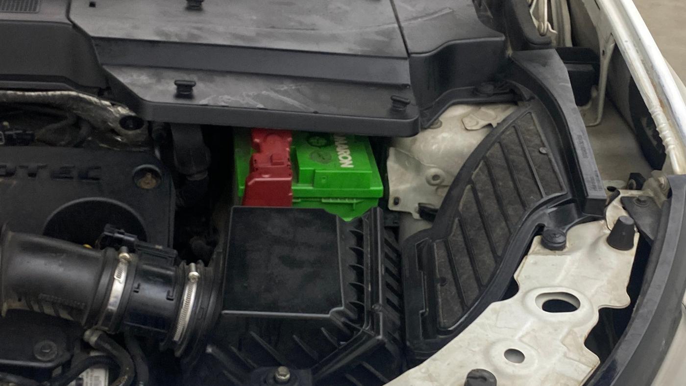 2020 Tata Harrier XZA PLUS 2.0L, Diesel, Automatic, 1,02,173 km, Engine View - Left