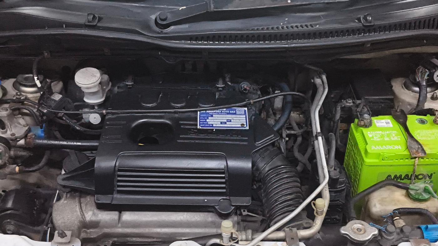 2017 Maruti Wagon R 1.0 VXI, CNG, Manual, 1,12,763 km, Engine View