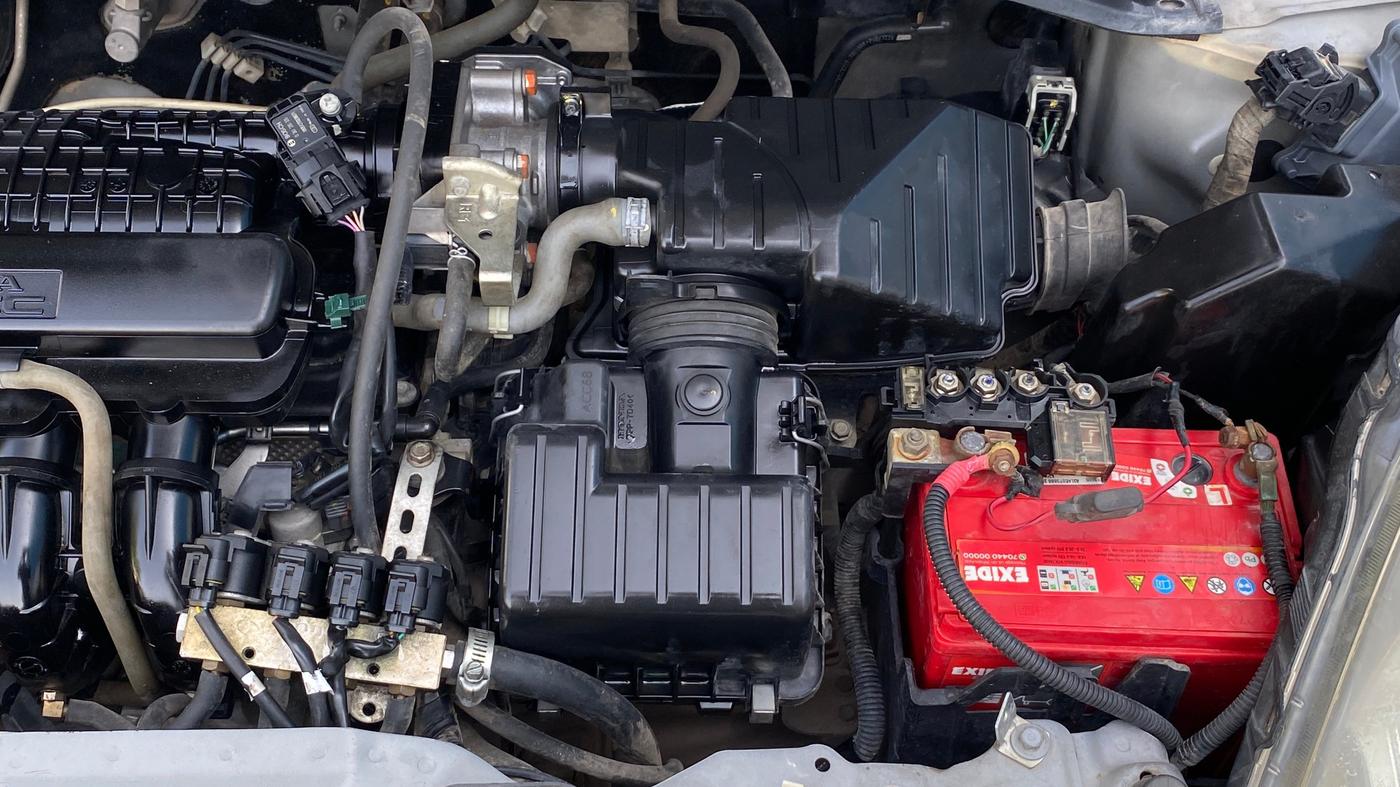 2018 Honda Brio S(O) MT, CNG, Manual, 1,35,760 km, Engine View - Left