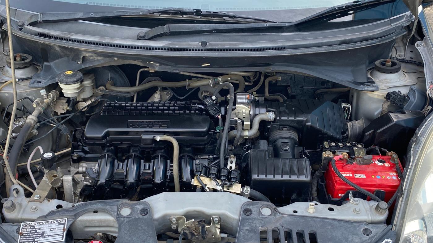 2018 Honda Brio S(O) MT, CNG, Manual, 1,35,760 km, Engine View