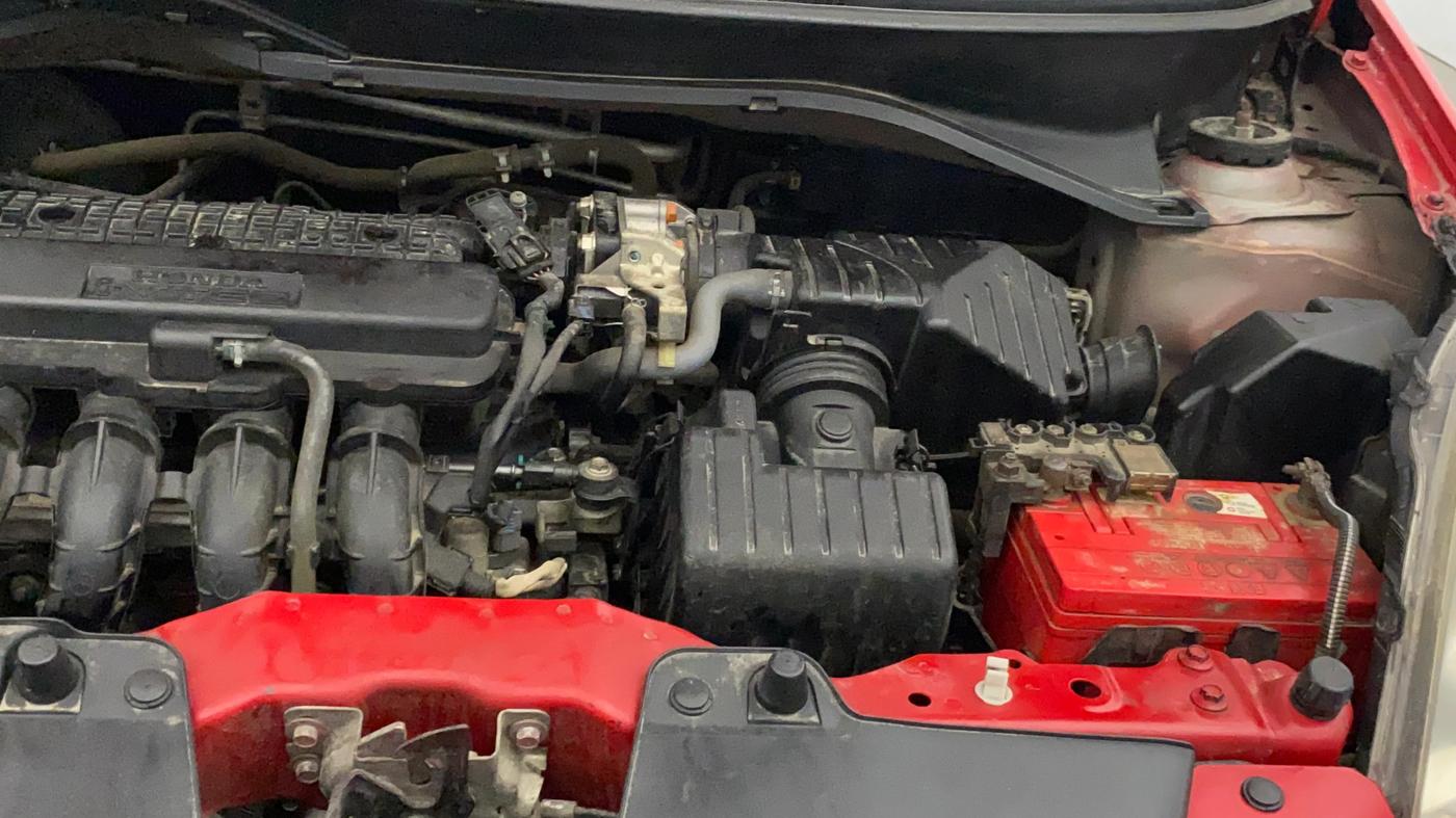2015 Honda Brio VX MT, Petrol, Manual, 67,927 km, Engine View - Left