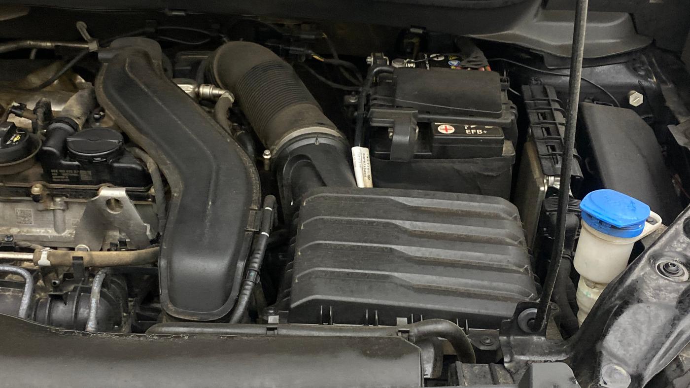 2025 Volkswagen TAIGUN  GT PLUS 1.5 TSI MT, Petrol, Manual, 42,439 km, Engine View - Left
