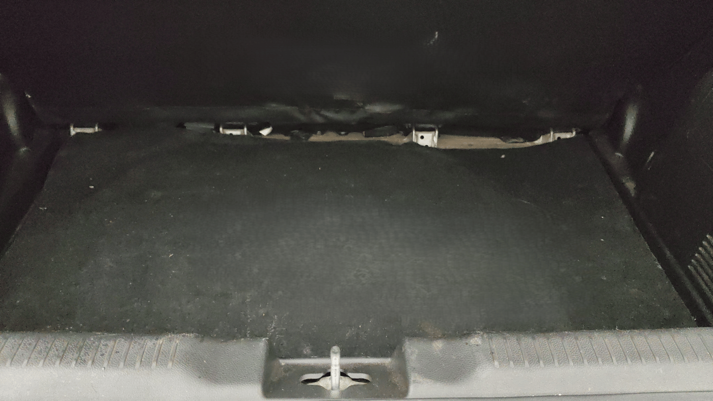2018 Maruti Swift VXI AMT, Petrol, Automatic, 46,754 km, Boot Inside