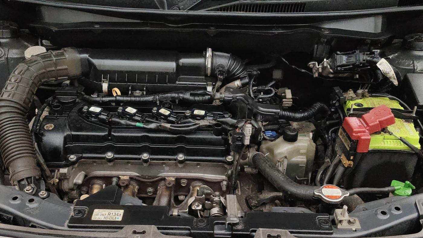 2018 Maruti Swift VXI AMT, Petrol, Automatic, 46,754 km, Engine View