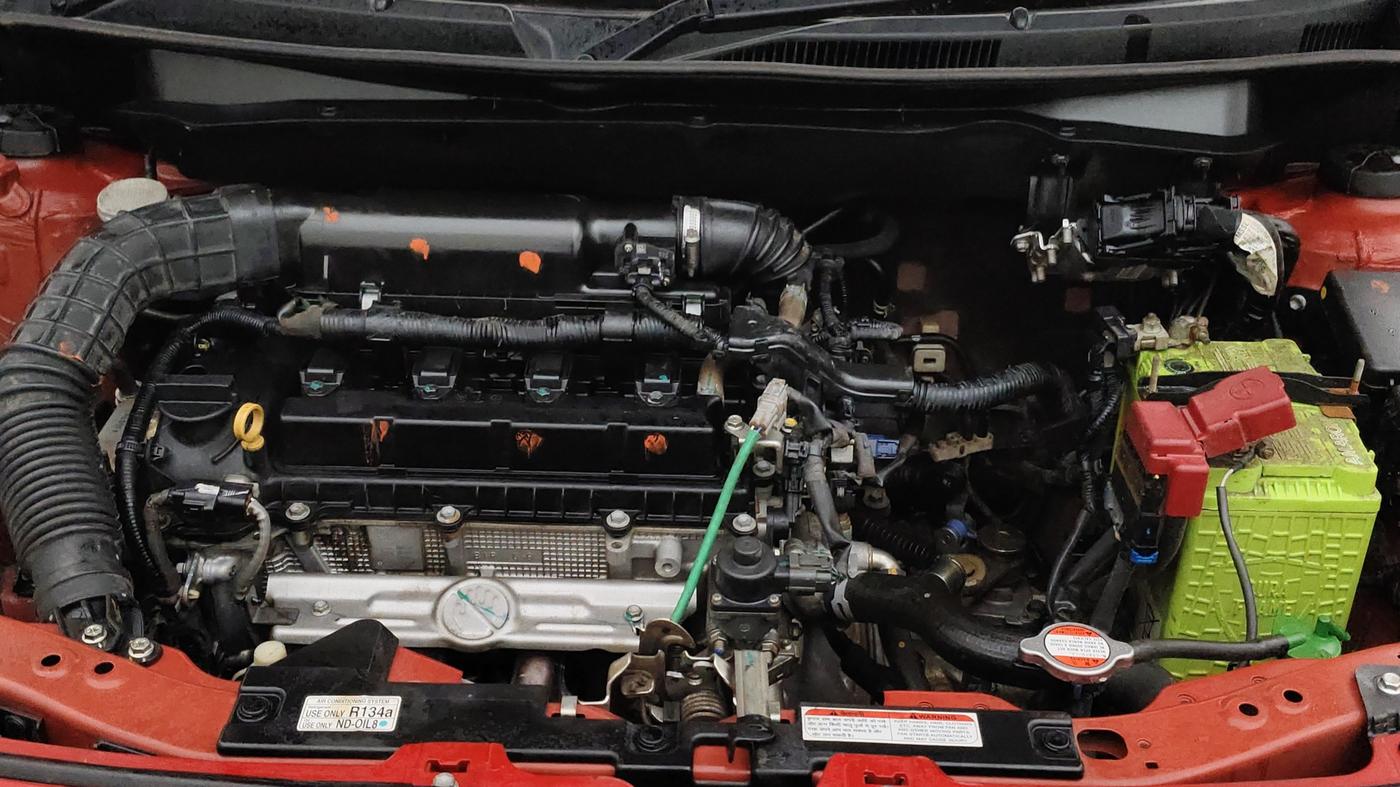2021 Maruti Swift VXI, Petrol, Manual, 98,335 km, Engine View