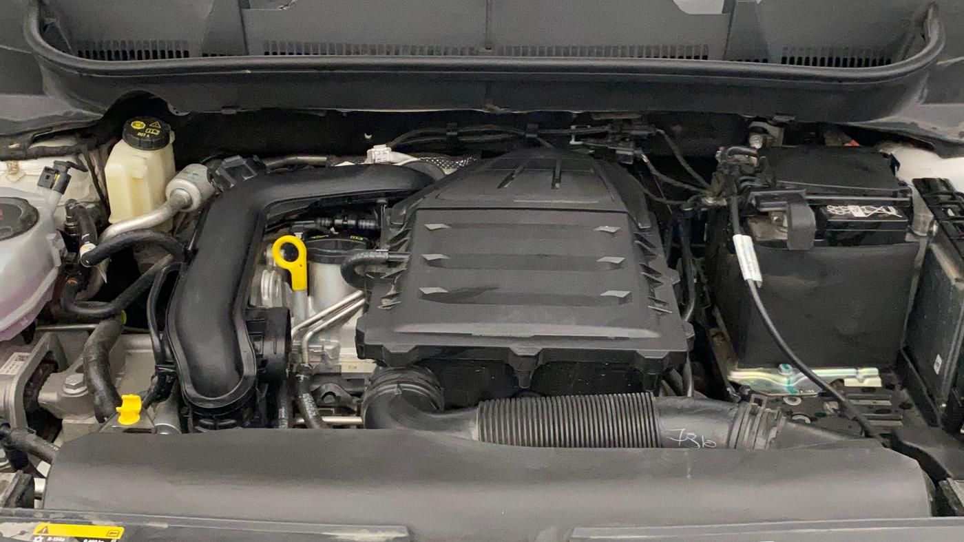 2025 Skoda Kylaq Signature AT, Petrol, Automatic, 6,467 km, Engine View