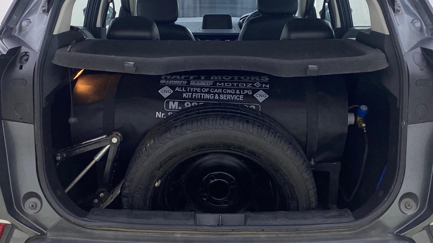 2022 Tata NEXON XZA PLUS (PREMIUM) PETROL, CNG, Automatic, 54,232 km, Boot Inside