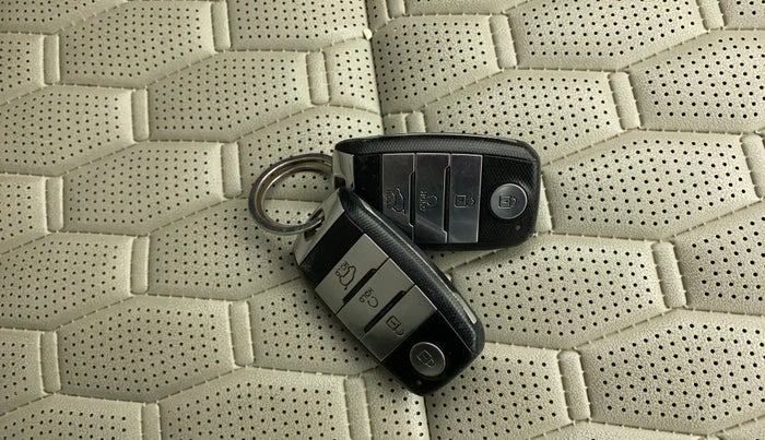 2020 KIA SELTOS HTX IVT 1.5 PETROL, Petrol, Automatic, 58,611 km, Key Close Up