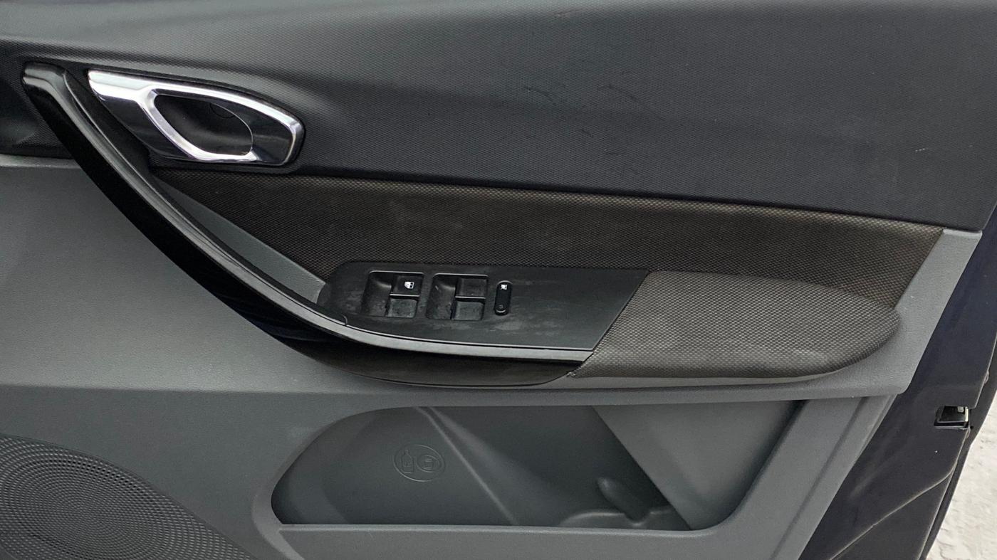 2019 Tata TIGOR XZ PLUS PETROL, Petrol, Manual, 31,173 km, Driver Side Door Panels Control