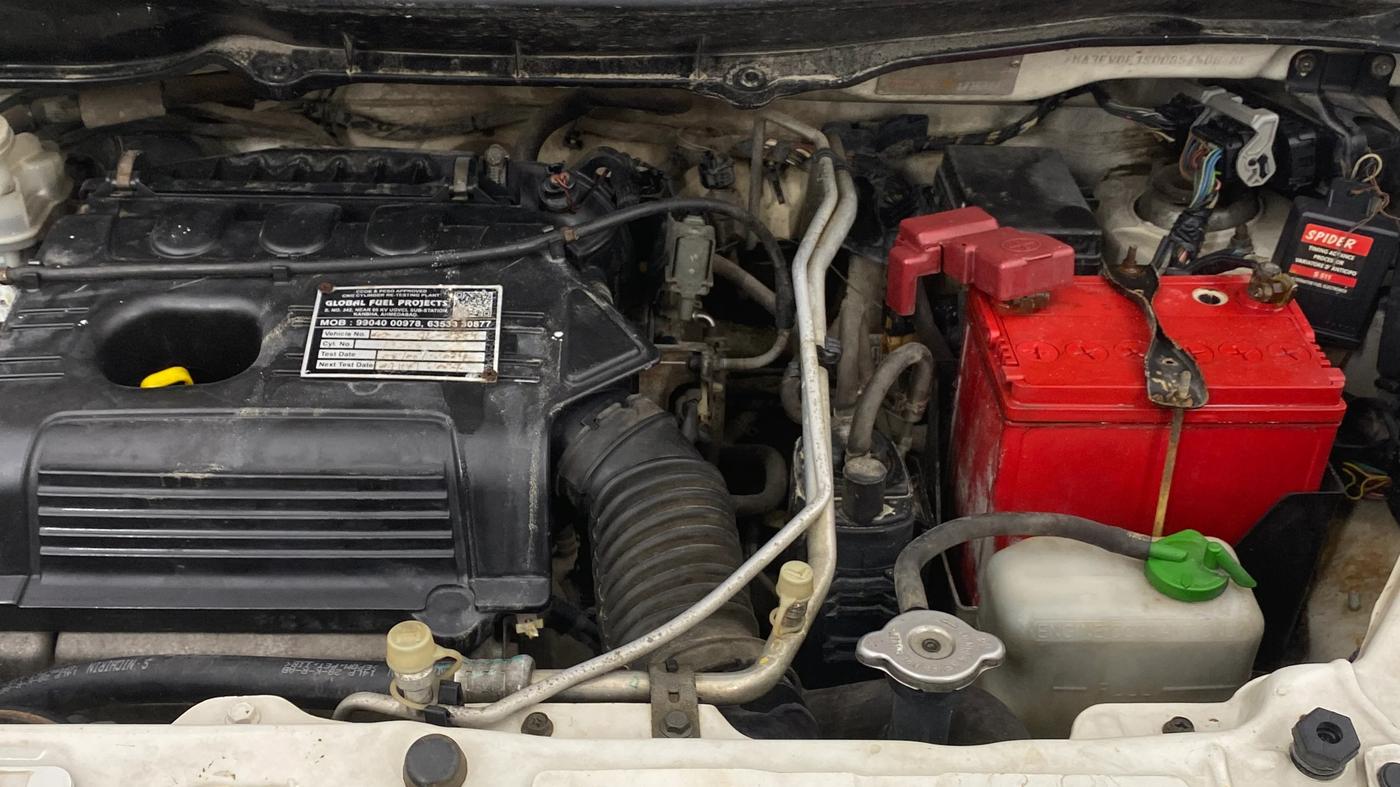 2015 Maruti Wagon R 1.0 VXI, CNG, Manual, 74,994 km, Engine View - Left