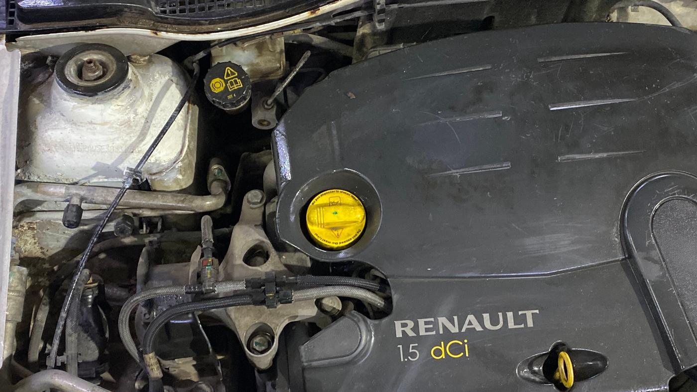 2014 Renault Duster 85 PS RXL DIESEL, Diesel, Manual, 92,271 km, Engine View - Right