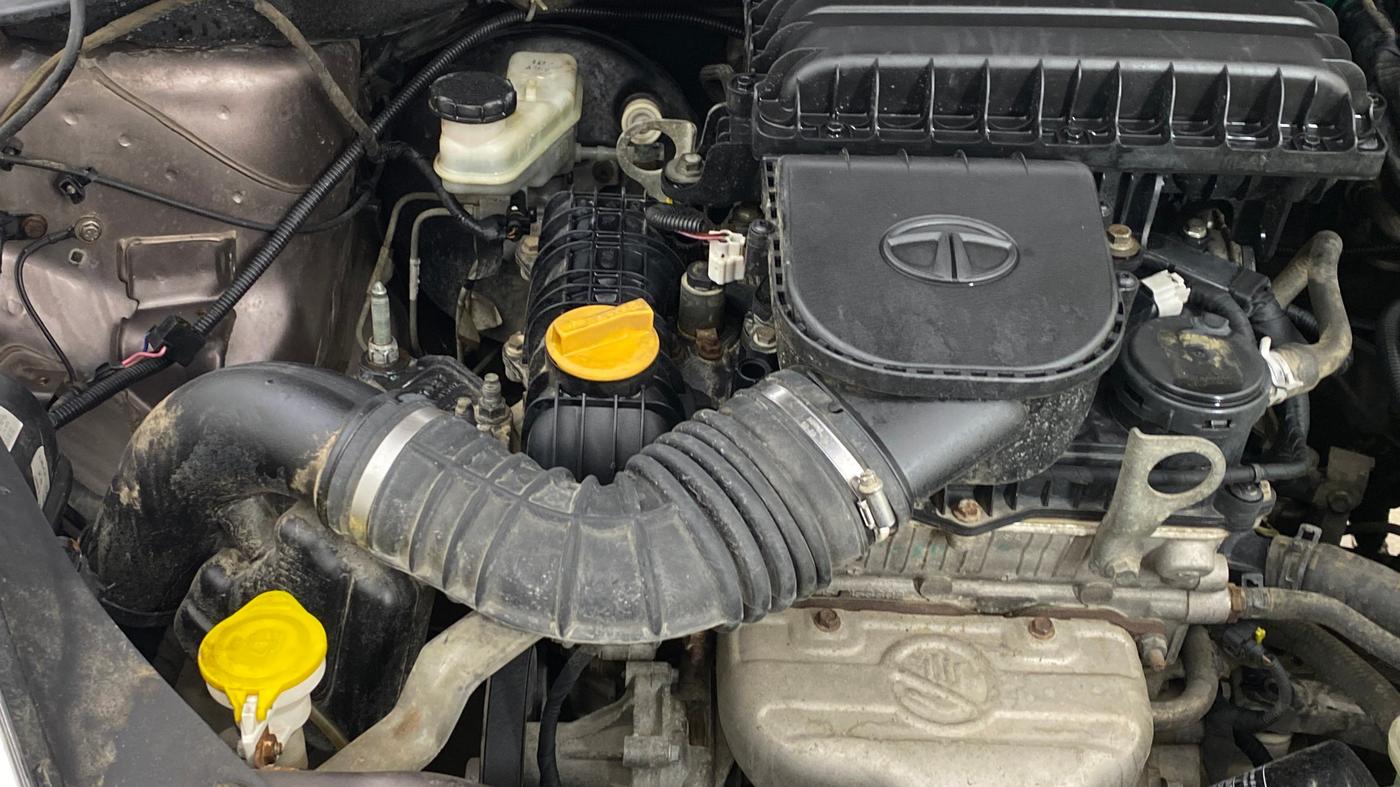 2018 Tata Tiago XT PETROL, Petrol, Manual, 1,48,410 km, Engine View - Right