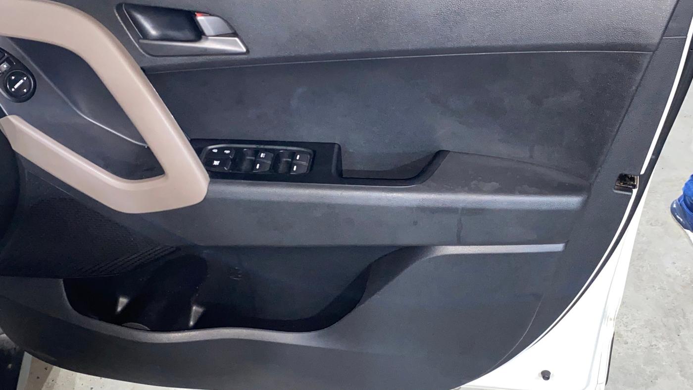 2017 Hyundai Creta SX PLUS AT 1.6 PETROL, Petrol, Automatic, 63,013 km, Driver Side Door Panels Control