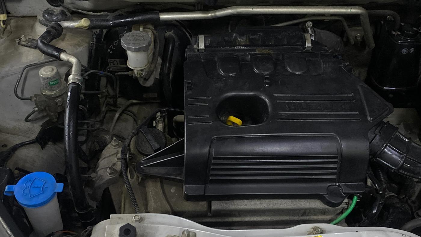 2014 Maruti Celerio VXI AMT, Petrol, Automatic, 60,712 km, Engine View - Right