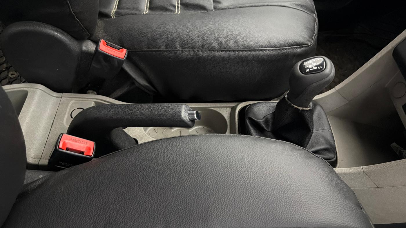 2018 Tata Tiago XT PETROL, Petrol, Manual, 84,108 km, Gear Lever