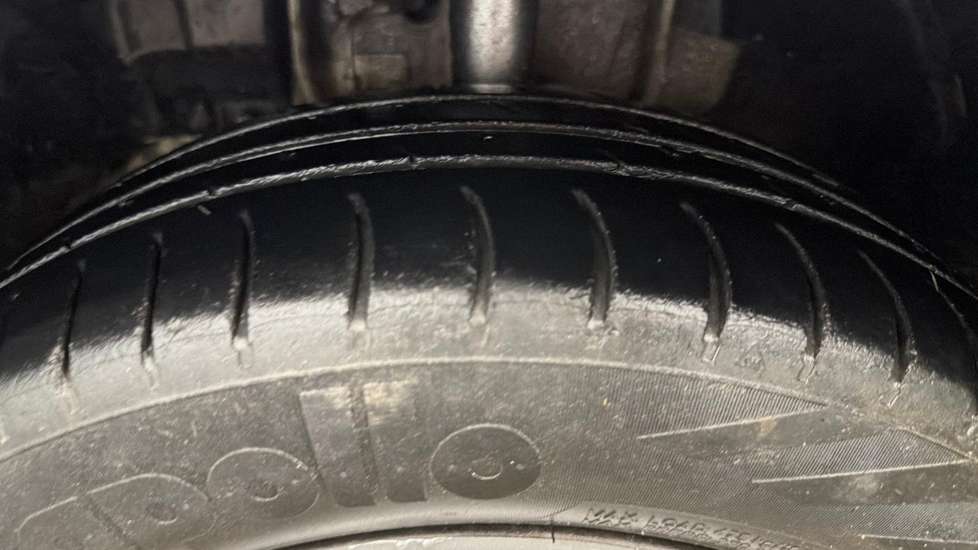2018 Tata Tiago XT PETROL, Petrol, Manual, 84,108 km, Left Front Tyre Tread