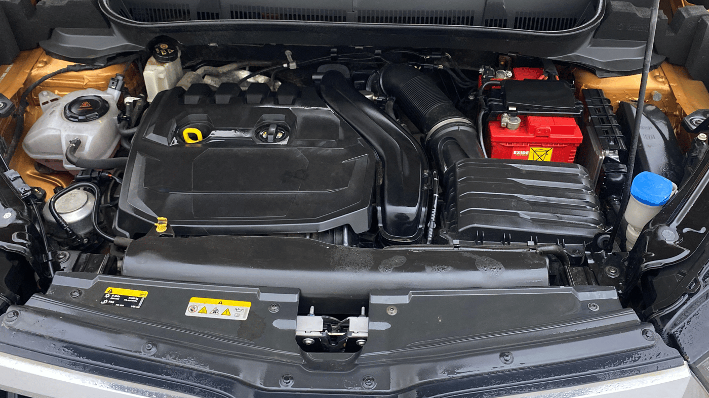 2022 Skoda KUSHAQ STYLE 1.5L TSI DSG, Petrol, Automatic, 1,12,096 km, Engine View