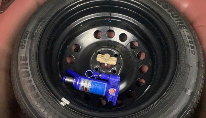 2016 Hyundai Elite i20 ASTA 1.2 (O), Petrol, Manual, 64,929 km, Spare Tyre