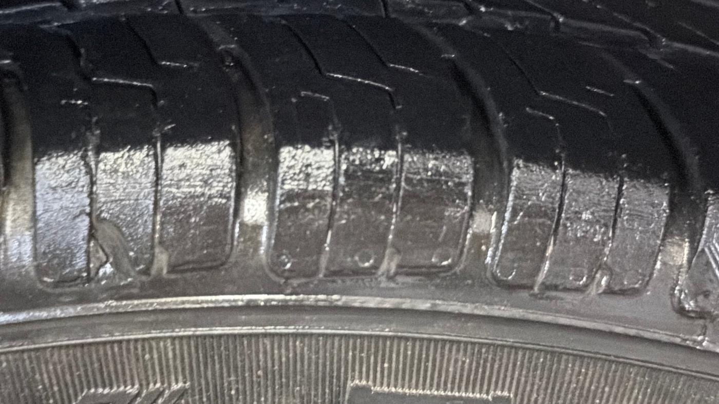2014 Hyundai Xcent S (O) 1.2, Petrol, Manual, 79,412 km, Right Rear Tyre Tread