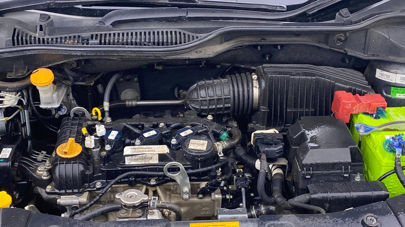 2022 Tata ALTROZ XZA PLUS, Petrol, Automatic, 25,646 km, Engine View